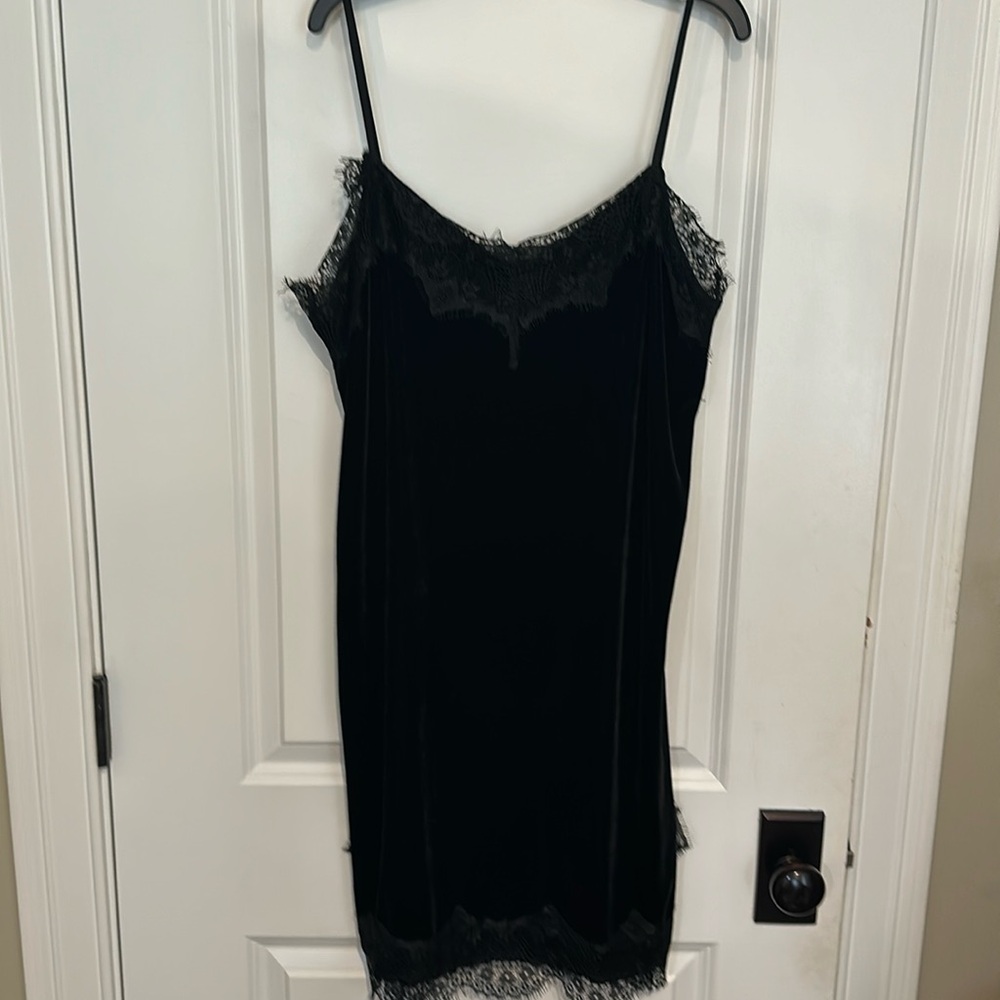 Miata NWT Black, Velvet,  Spaghetti Strap Dress, XL